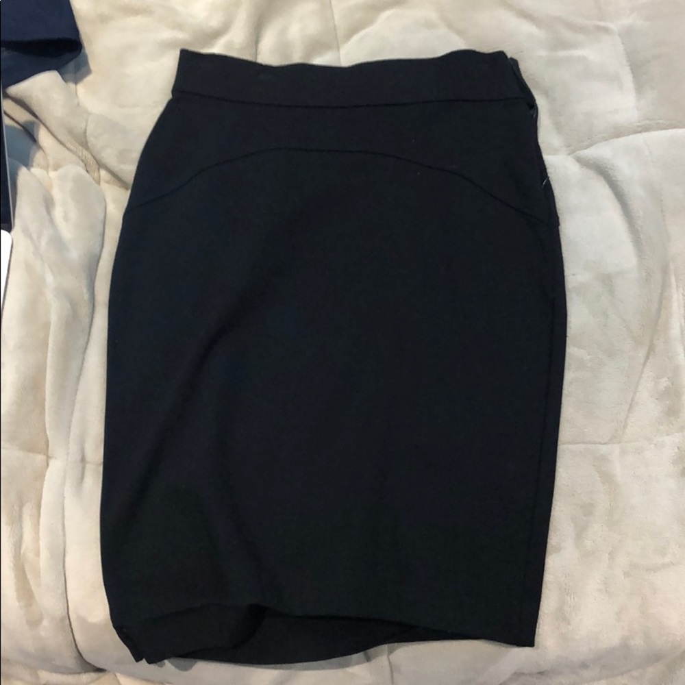 Darcy’s midi skirt